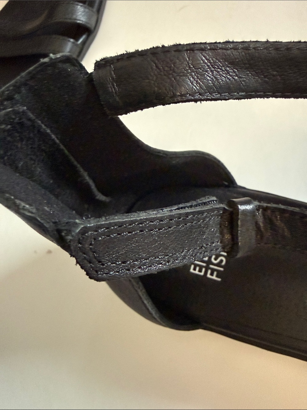 NWT EILEEN FISHER CICi BLACK LEATHER STRAPPY LAGENLOOK FLAT SANDALS 8.5 - Picture 7 of 8